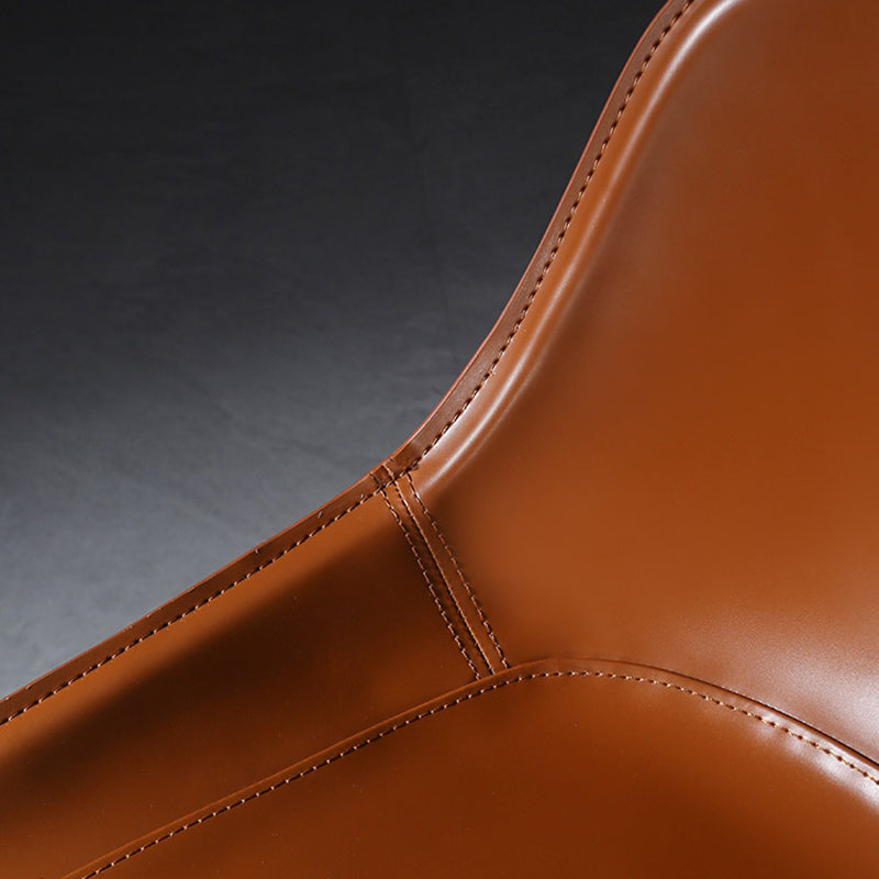 Hedendaagse gestoffeerde lage rugkakbarkrukken met metalen basis