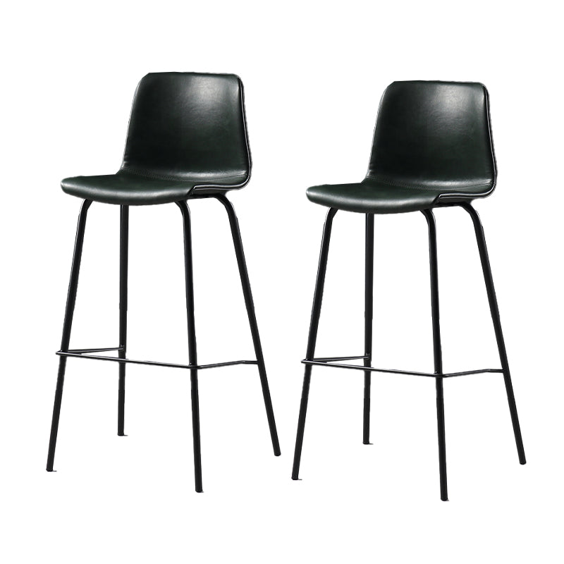 Eigentijdse rugleuning faux lederen armloze barkruk met voetsteun