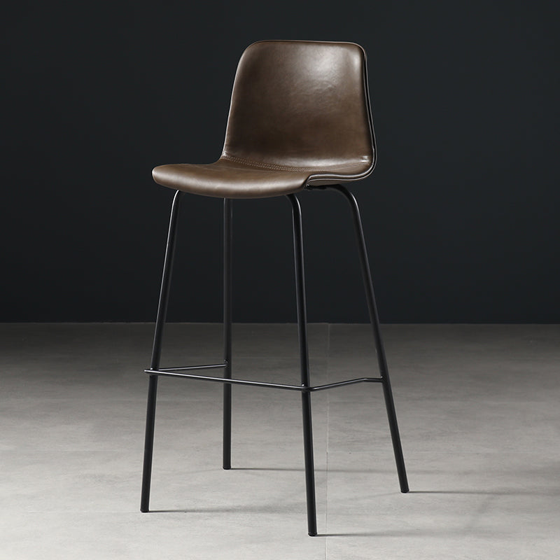 Eigentijdse rugleuning faux lederen armloze barkruk met voetsteun