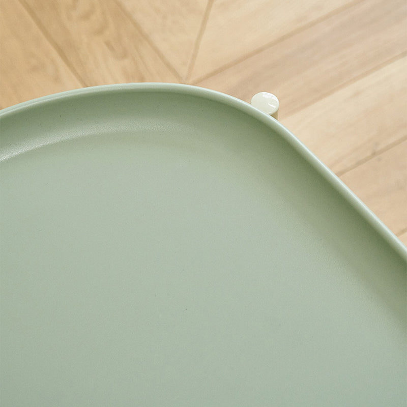 Tapa de la esquina superior de la bandeja con mesa auxiliar de acento de almacenamiento y ruedas