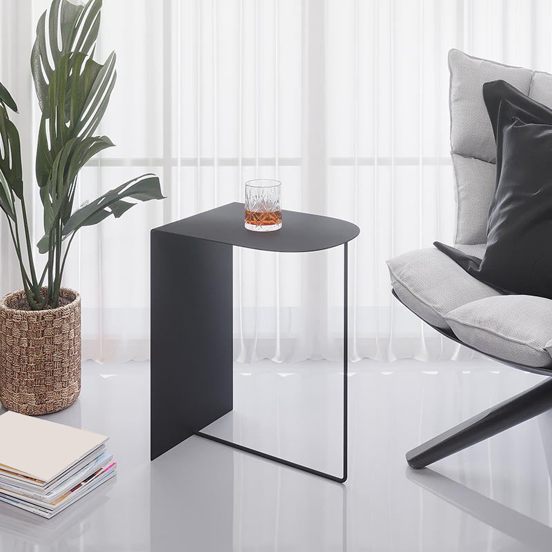 Rustic Sofa Side Accent Table Metal Abstract Living Room Accent Side Table Black 1 Clearhalo 'Coffee & Accent Tables' 'End & Side Tables' 'end_side_tables' 'furn' 'furn_end_side_tables' 'Furniture' 'Living Room Furniture' 7633646