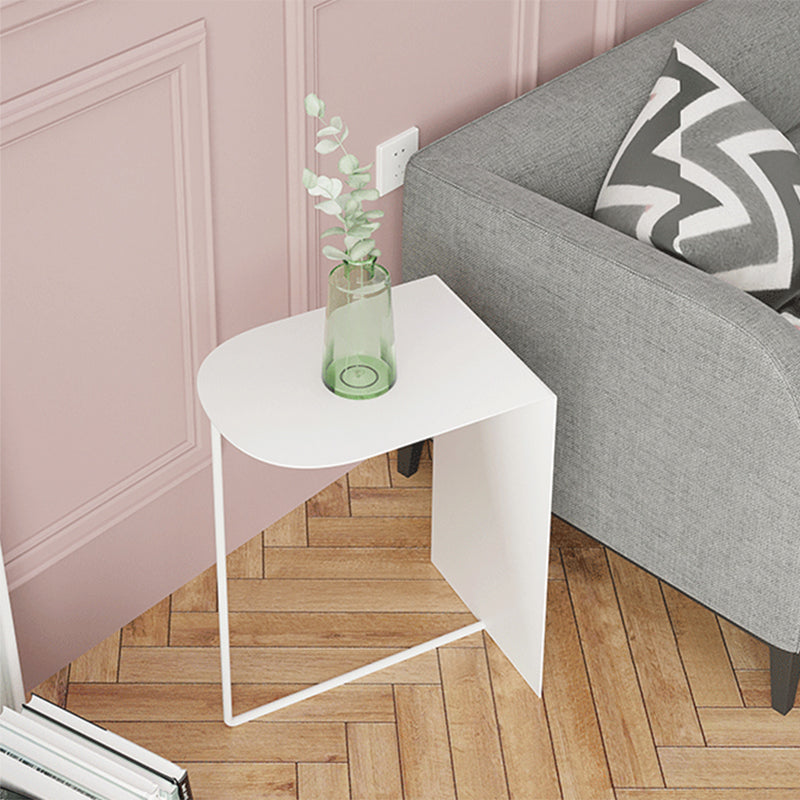 Rustic Sofa Side Accent Table Metal Abstract Living Room Accent Side Table Clearhalo 'Coffee & Accent Tables' 'End & Side Tables' 'end_side_tables' 'furn' 'furn_end_side_tables' 'Furniture' 'Living Room Furniture' 7633650