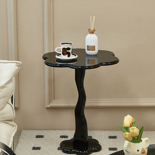 Set di tavolini laterali irregolari in stile moderno