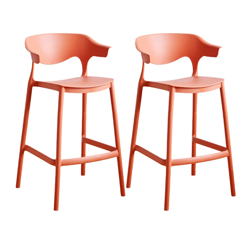 Contemporary Low Back Plastic Armless Bar Stools with Footrest