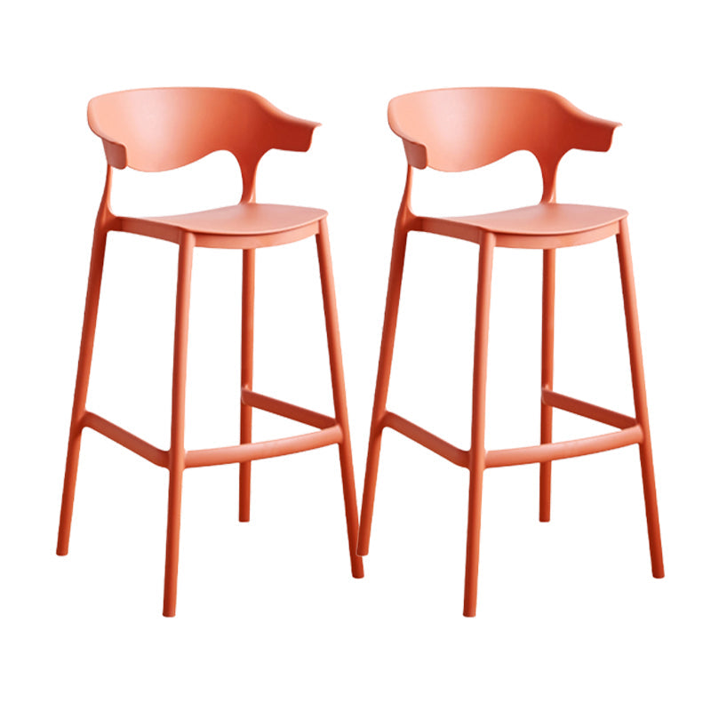 Contemporary Low Back Plastic Armless Bar Stools with Footrest