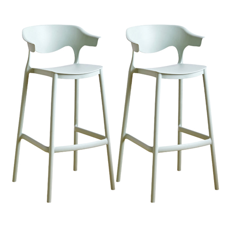 Contemporary Low Back Plastic Armless Bar Stools with Footrest