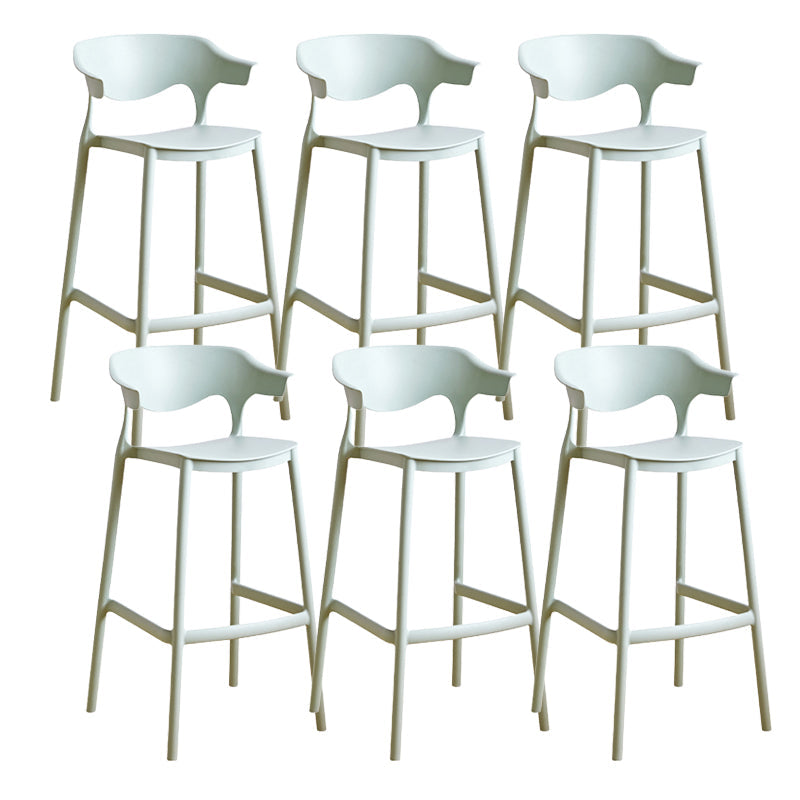 Contemporary Low Back Plastic Armless Bar Stools with Footrest