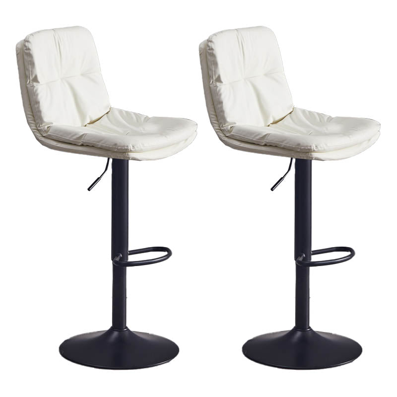 Sgabello da bar sul backrest girevole regolabile contemporaneo con poggiapiedi