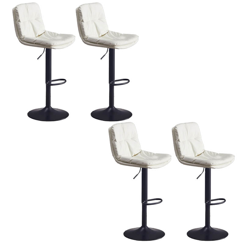 Sgabello da bar sul backrest girevole regolabile contemporaneo con poggiapiedi