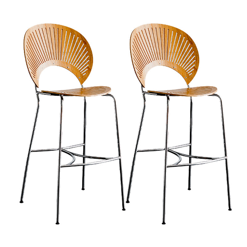 CONTINADOR DE ALTA CONTABLADO DE 45 "CONTINADOR DE MADERA CONTABLE DE MADERA CON HISTAS DE METAL CON BASE DE METAL