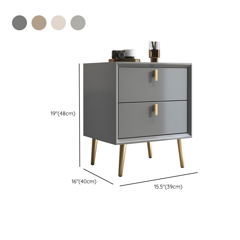 Comodino da letto in legno in legno a tavola notturna contemporanea con cassetti