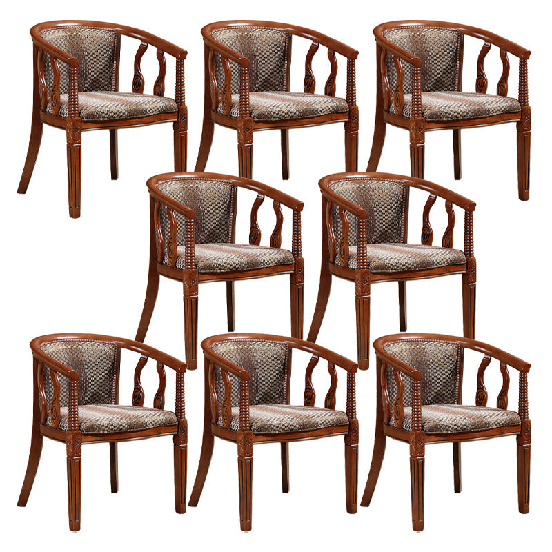 Sedia da pranzo tradizionale sedia a braccio da pranzo in legno massiccio per hotel