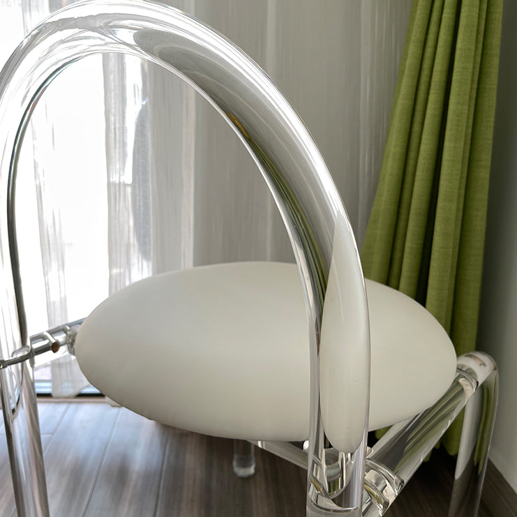 Moderne stijl eetkamerstoel leer open achterkant stoel met acrylbasis