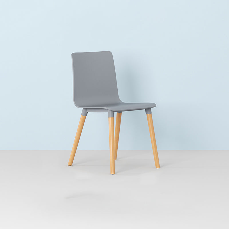 Zeitgenössischer offener Esstuhl Holzseitenstuhl für Esszimmer