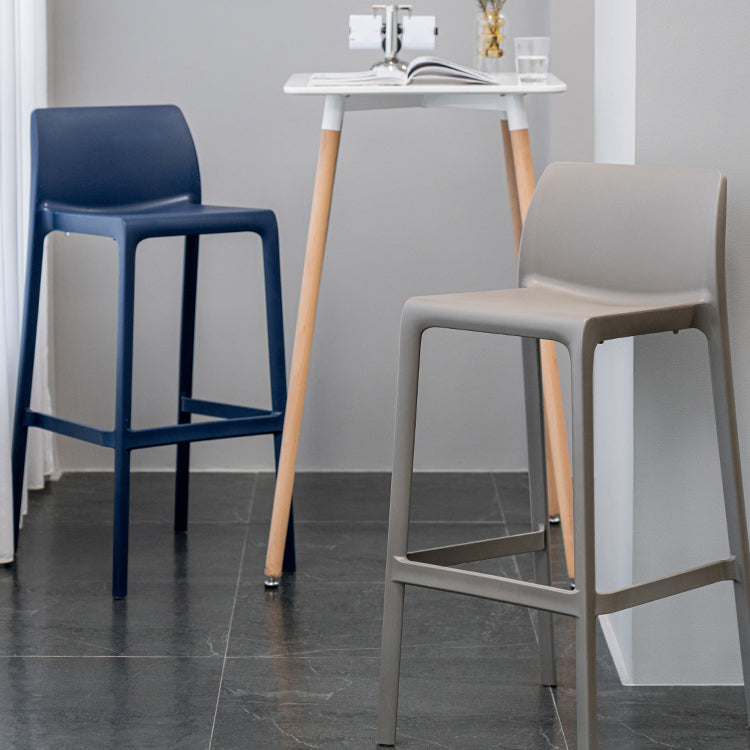 Contemporary Low Back Indoor Plastic Armless Bar Stool with Footrest Clearhalo 'Bar Furniture' 'Bar Stools' 'bar_stools' 'furn' 'furn_bar_stools' 'Furniture' 'Kitchen & Dining Furniture' 7650586