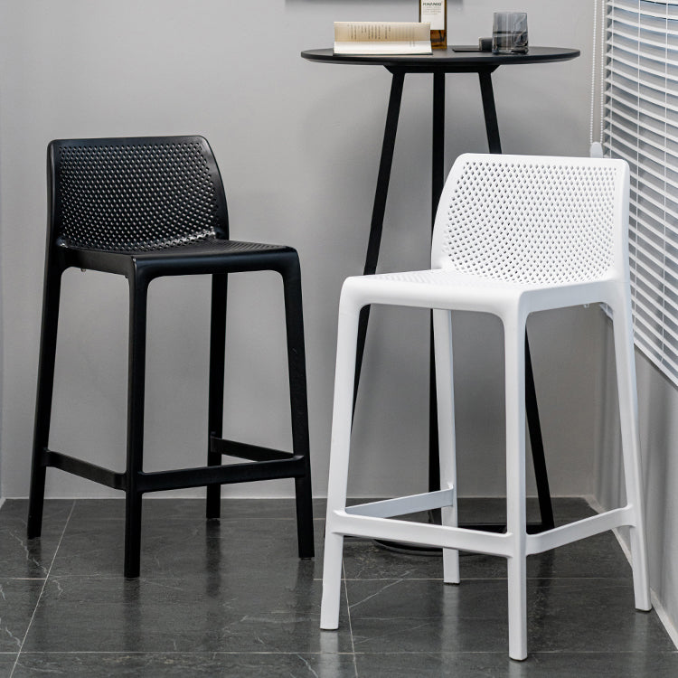 Contemporary Low Back Indoor Plastic Armless Bar Stool with Footrest Clearhalo 'Bar Furniture' 'Bar Stools' 'bar_stools' 'furn' 'furn_bar_stools' 'Furniture' 'Kitchen & Dining Furniture' 7650591
