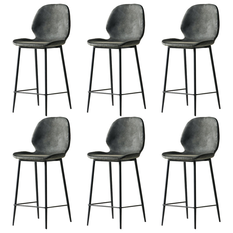 Taburete alto con respaldo de estilo moderno con cojín de cuero