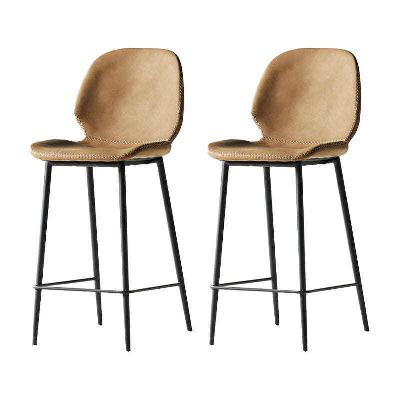 Taburete alto con respaldo de estilo moderno con cojín de cuero