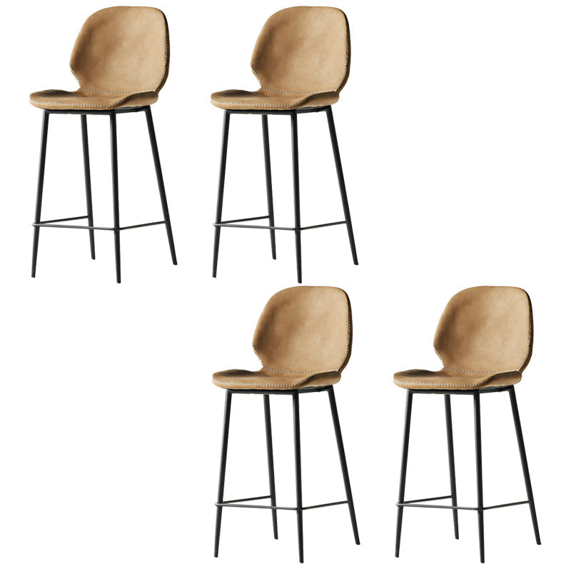 Taburete alto con respaldo de estilo moderno con cojín de cuero