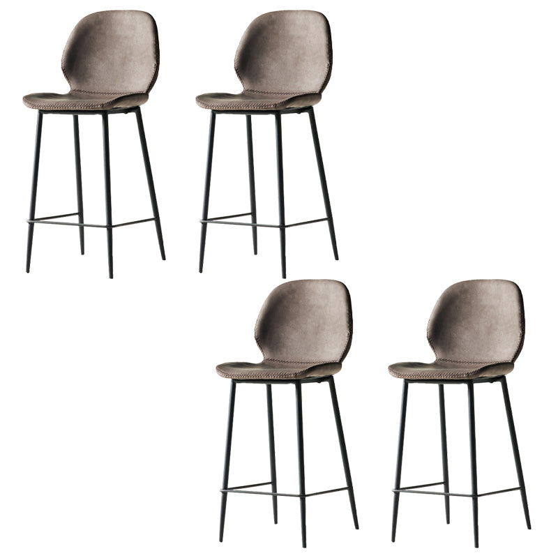 Taburete alto con respaldo de estilo moderno con cojín de cuero