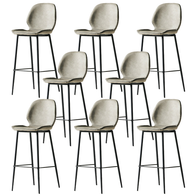 Taburete alto con respaldo de estilo moderno con cojín de cuero