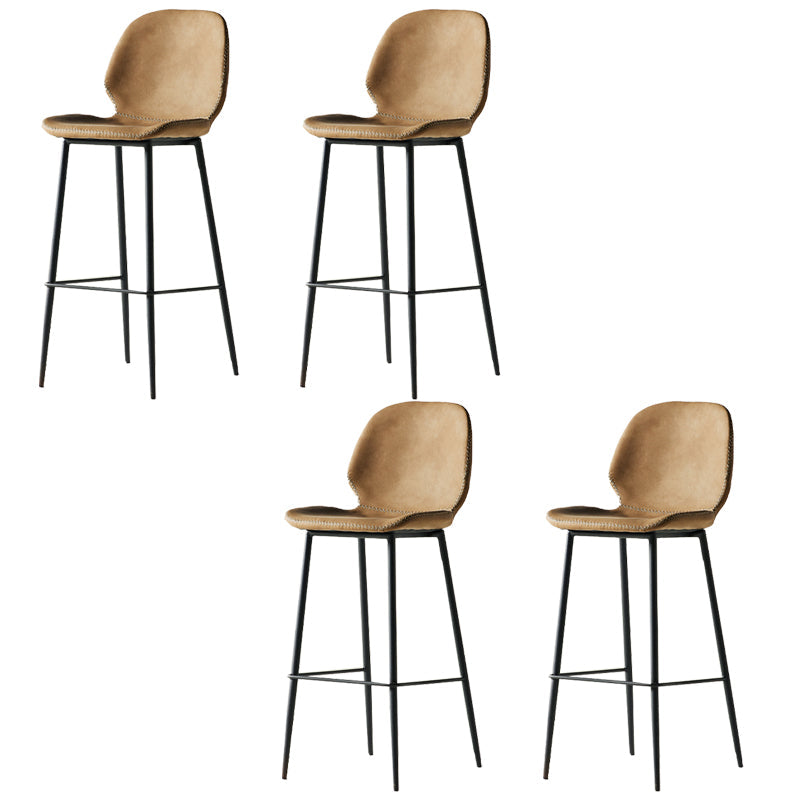Taburete alto con respaldo de estilo moderno con cojín de cuero