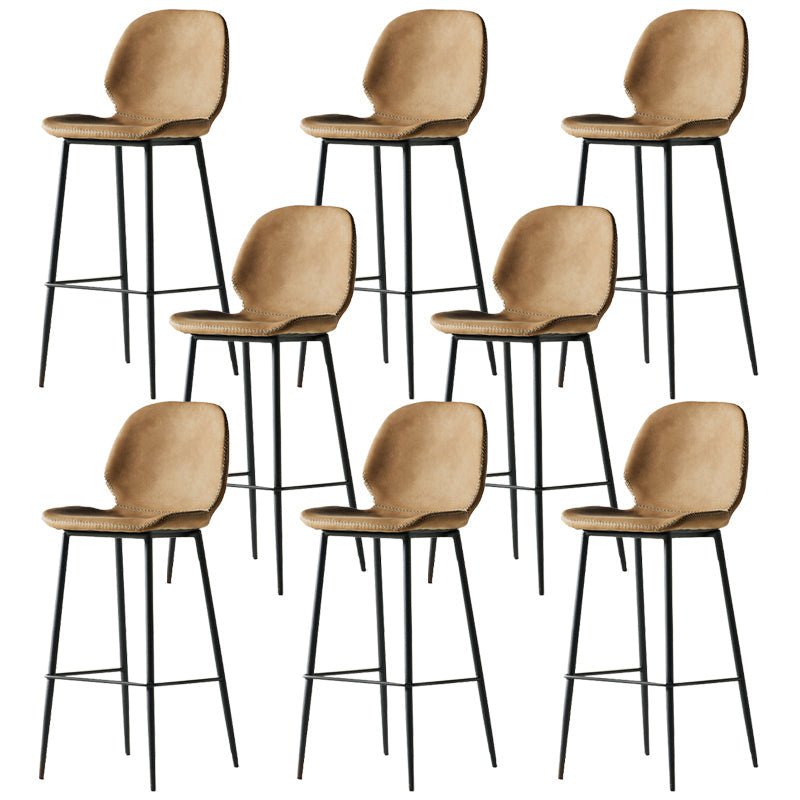 Taburete alto con respaldo de estilo moderno con cojín de cuero