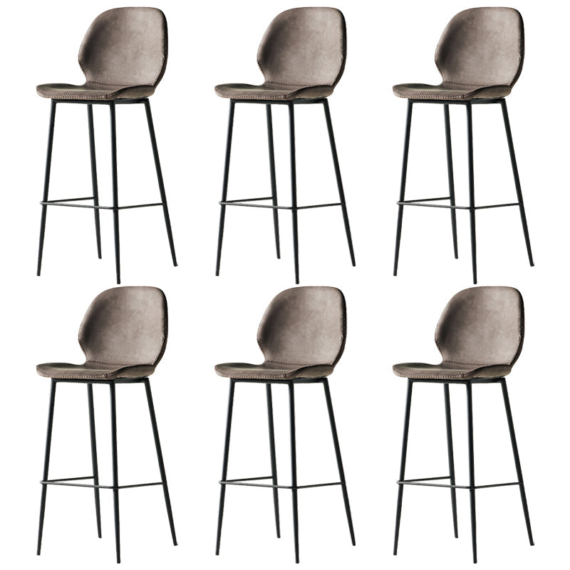 Taburete alto con respaldo de estilo moderno con cojín de cuero