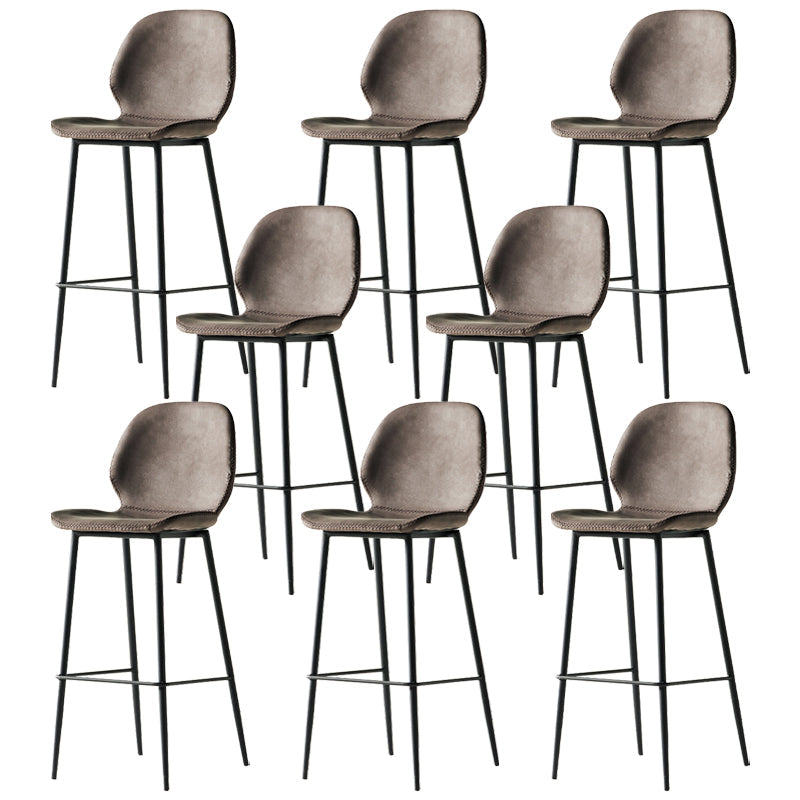 Taburete alto con respaldo de estilo moderno con cojín de cuero
