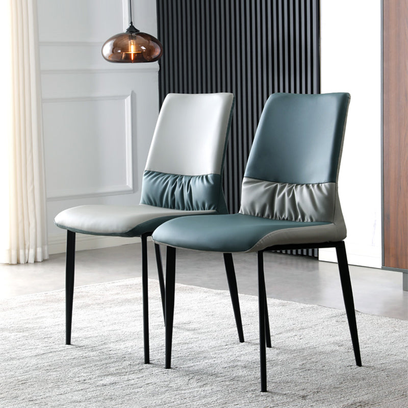 Nordische Armlehne Rückenlehne Kissenstuhl mit Metallbeinen für Esszimmer