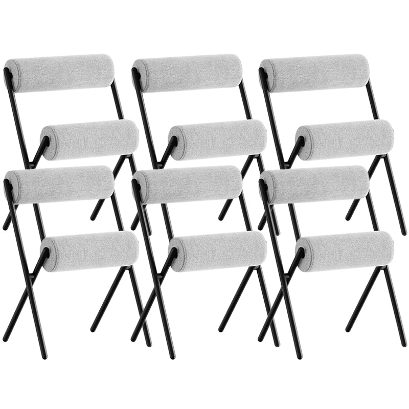 Nordic Stapelable Rückenlehne Kissenstuhl mit Metallbeinen für Wohnzimmer