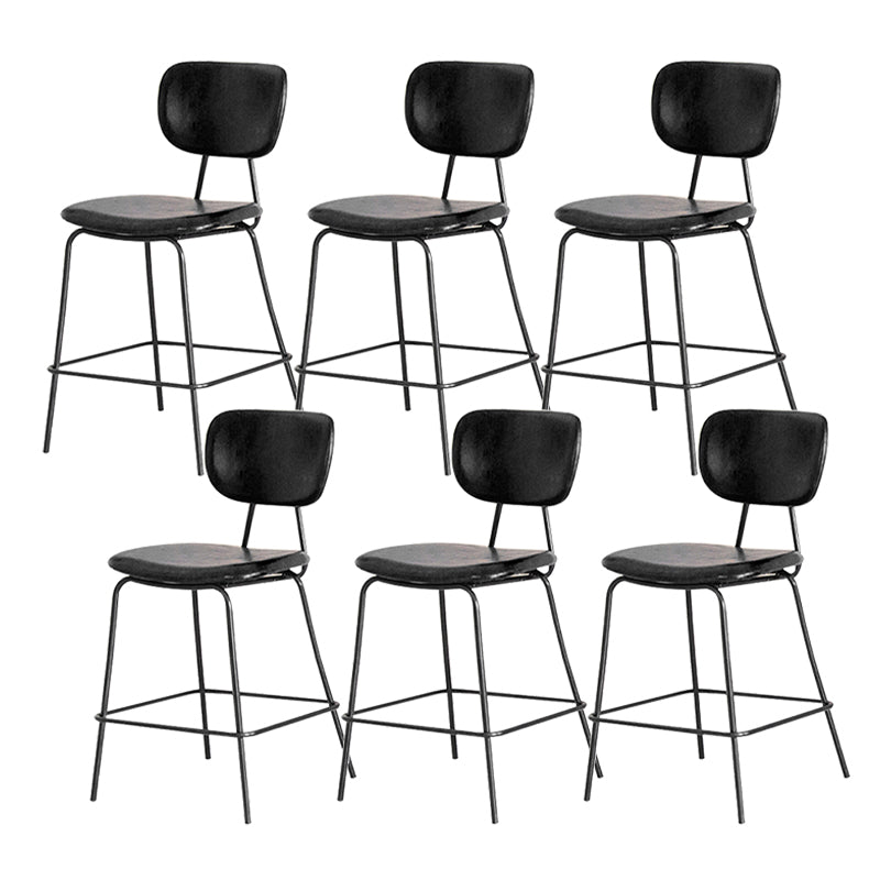 Taburetes contemporáneos de barra sin brazo con la base de metal negro