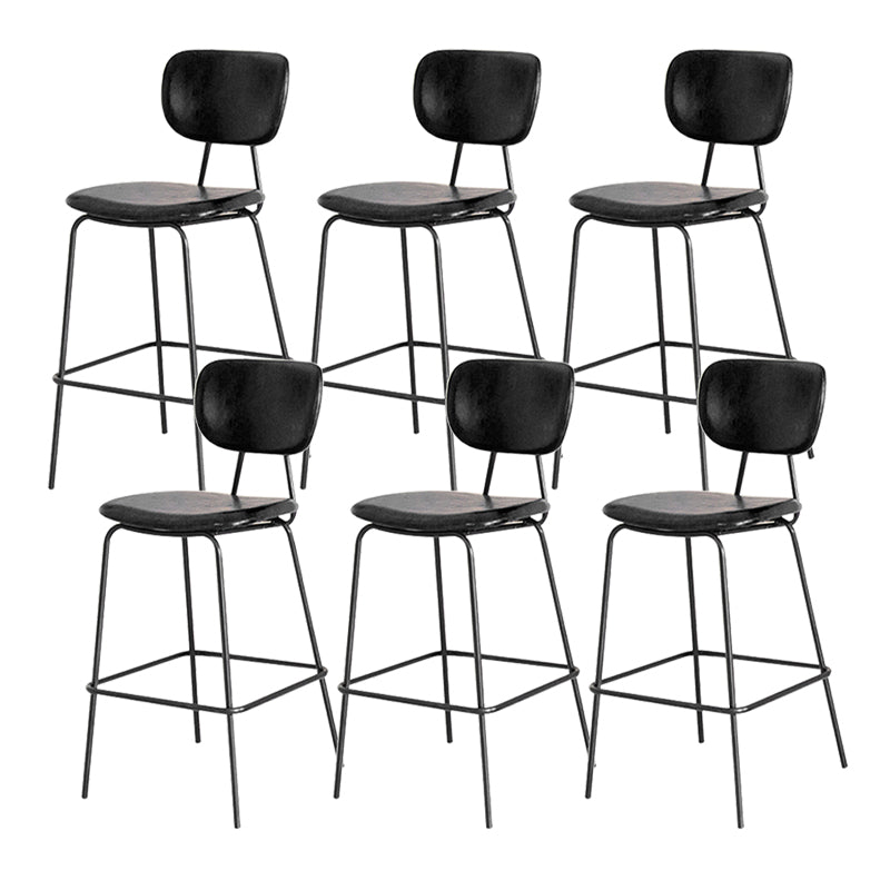 Taburetes contemporáneos de barra sin brazo con la base de metal negro