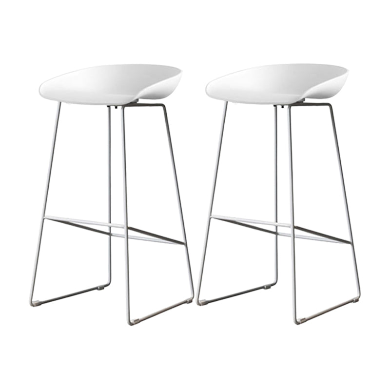 Industrial Indoor Armless Footrest Bar Stool with Metal Legs