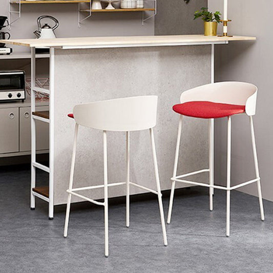 Sgabelli da bar senza braccia con sede con sede contemporanea con base in metallo bianco