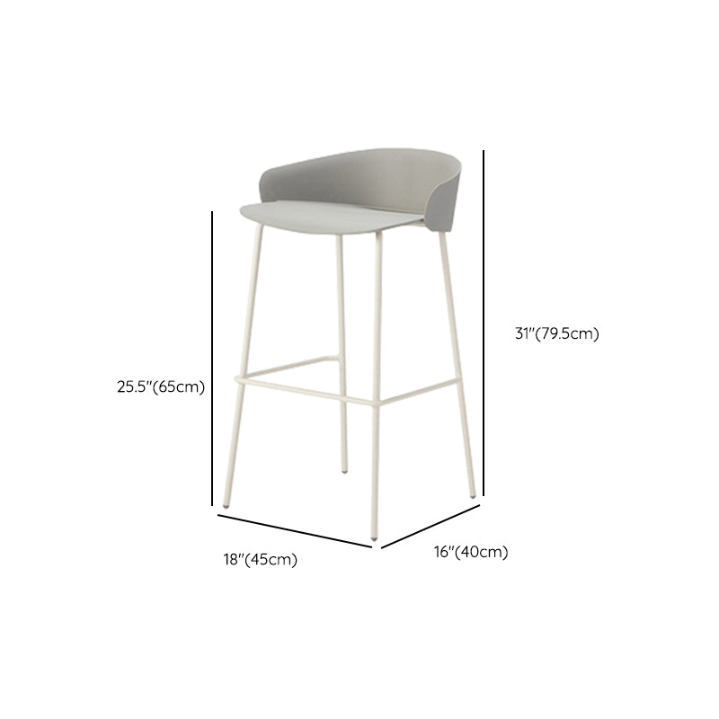 ホワイトメタルベースのあるコンテンポラリーバケツローバックアームレスバースツール