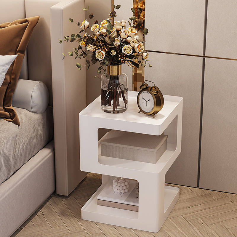 21,3 "tavolo laterale in blocco alto con mensole metalliche per tavolo da estremità quadrata contemporanea