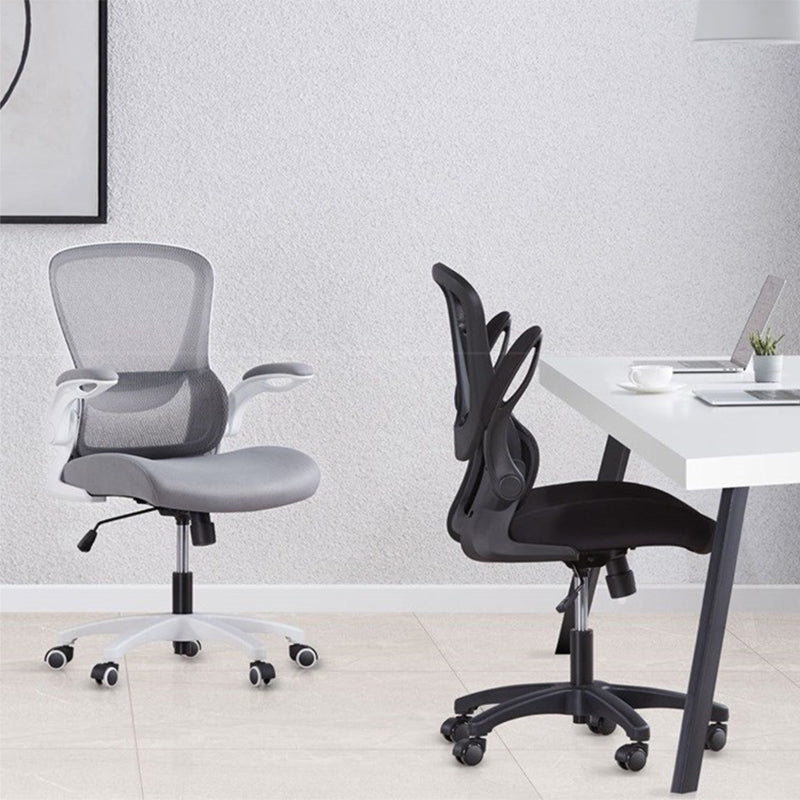 Modern Office Chair Padded Arms Tilt Mechanism No Distressing Ergonomic Chair with Wheels