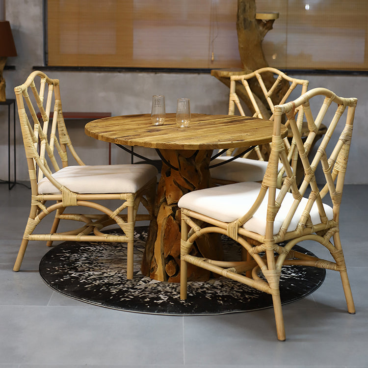 Moderne overdekte rieten kruisback -bekledde eetkamerstoel