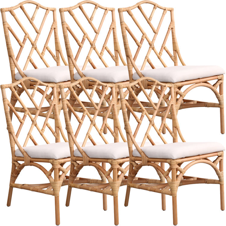 Moderne overdekte rieten kruisback -bekledde eetkamerstoel