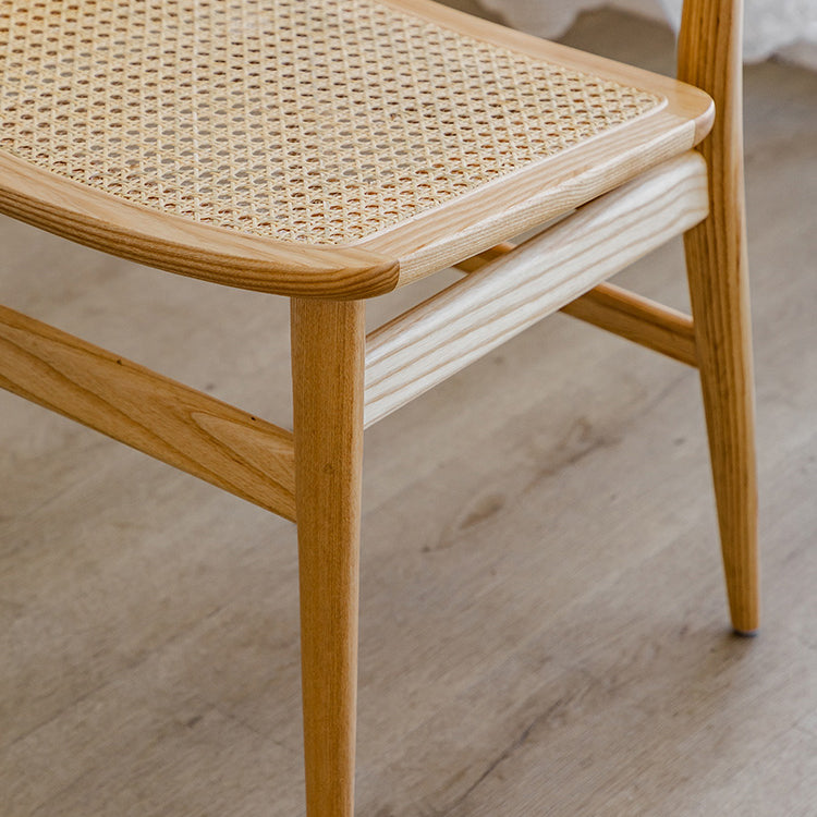 Zeitgenössischer Indoor Massivholz offener armloser Esstuhl