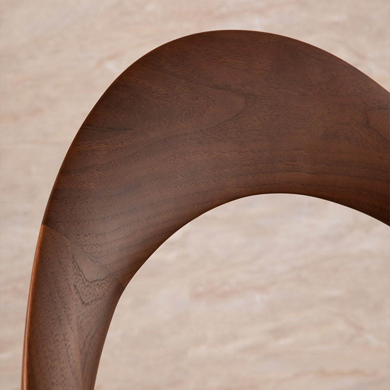 Eigentijdse stijl open rug vast houten huis eetstoelstoel