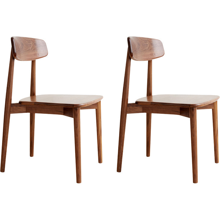 Binnen eigentijdse massief hout open rug armloze eetkamerstoel