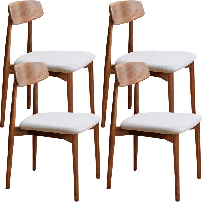 Binnen eigentijdse massief hout open rug armloze eetkamerstoel