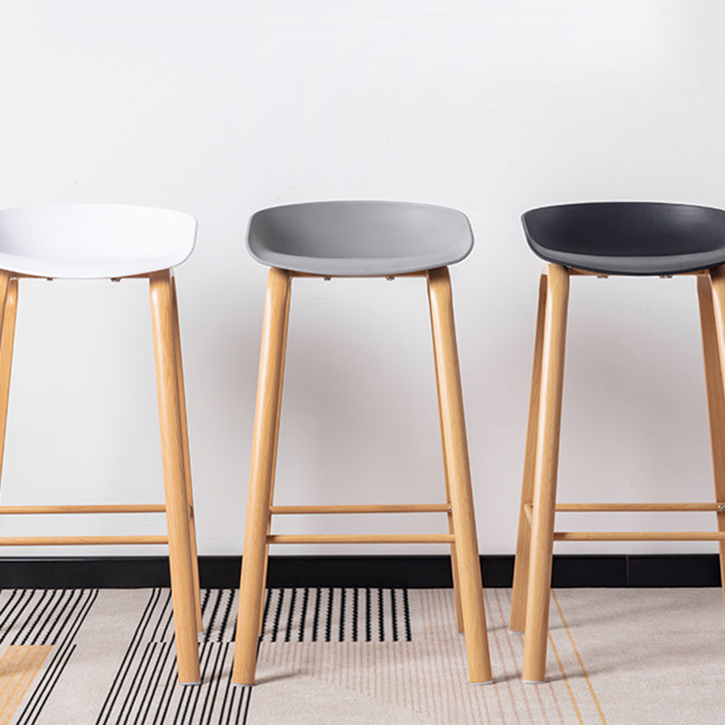 Salon contemporain Jois de bois tabouret de bar arrière basse avec repose-pied