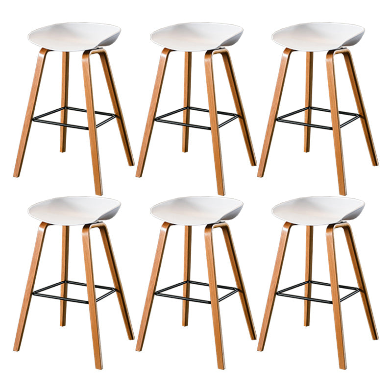 Salon contemporain Jois de bois tabouret de bar arrière basse avec repose-pied