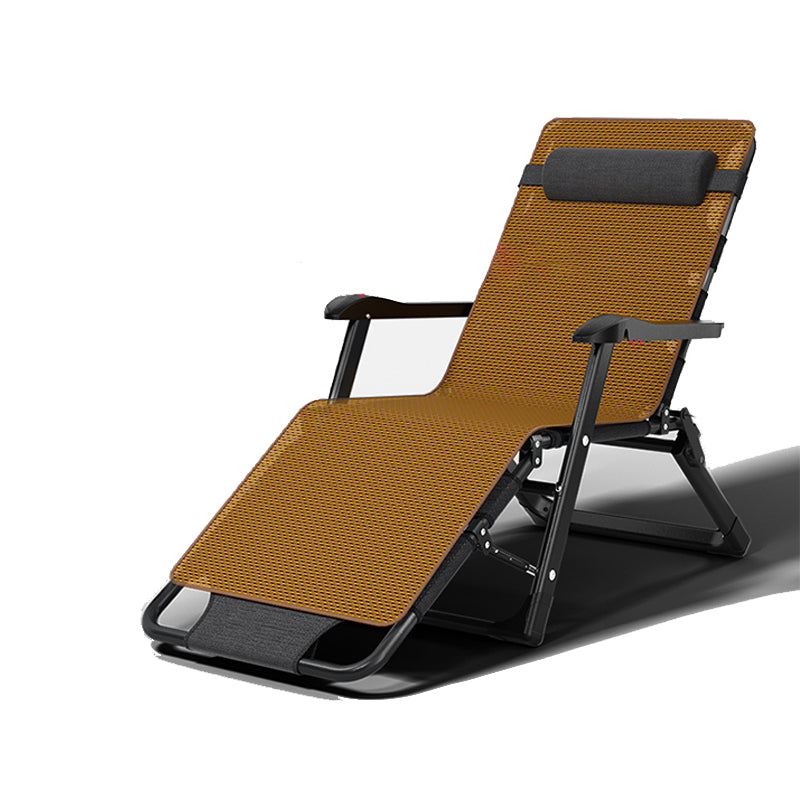 黒/金色の脚を備えた現代の金属ベースリクライニングチェア