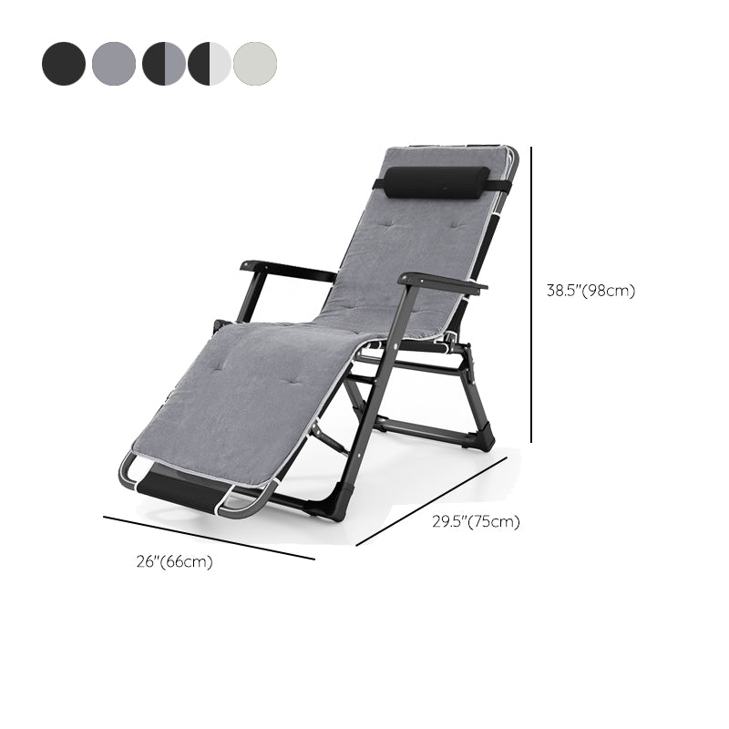 Sedia reclinabile in metallo contemporanea con armi e movimento indipendente