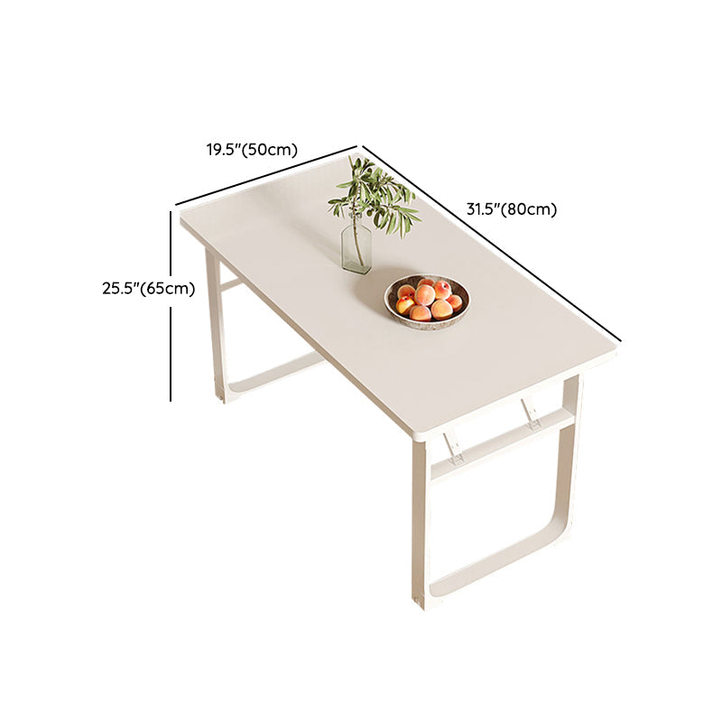 Mesa de comedor blanca plegable moderna con base de trineo de acero para comedor