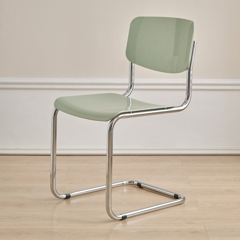 Zeitgenössischer Esszimmer Silber Bein offener armloser Esstuhl